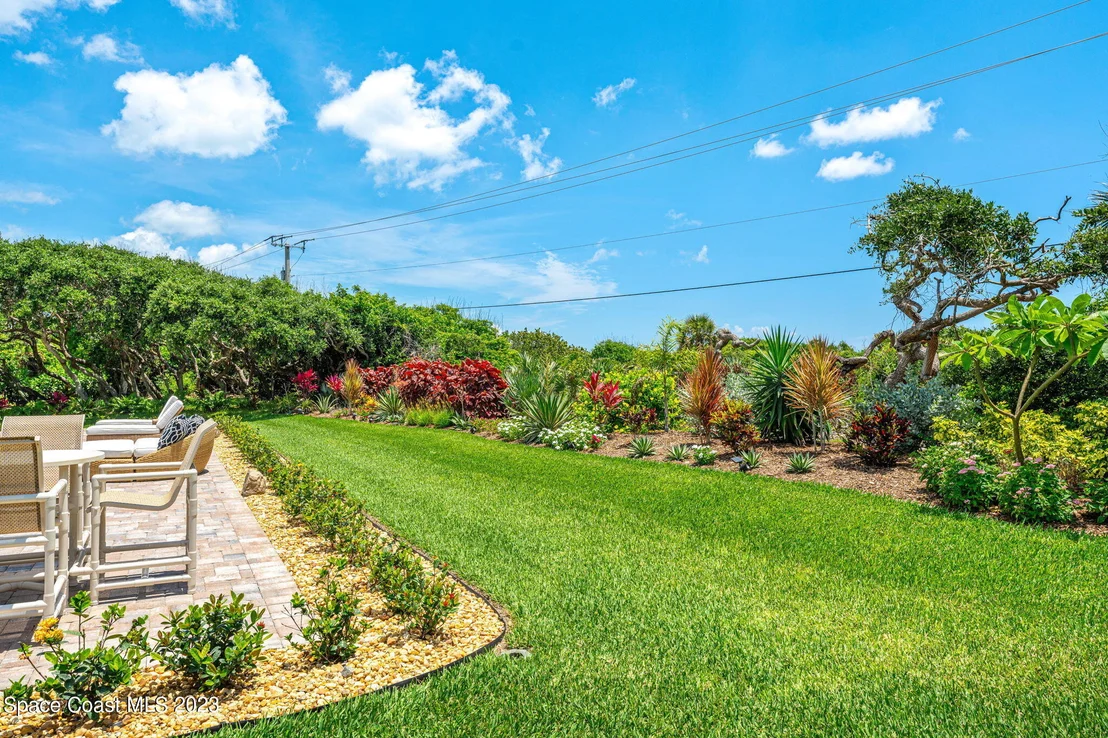 Photo of 6231 Windward Lane