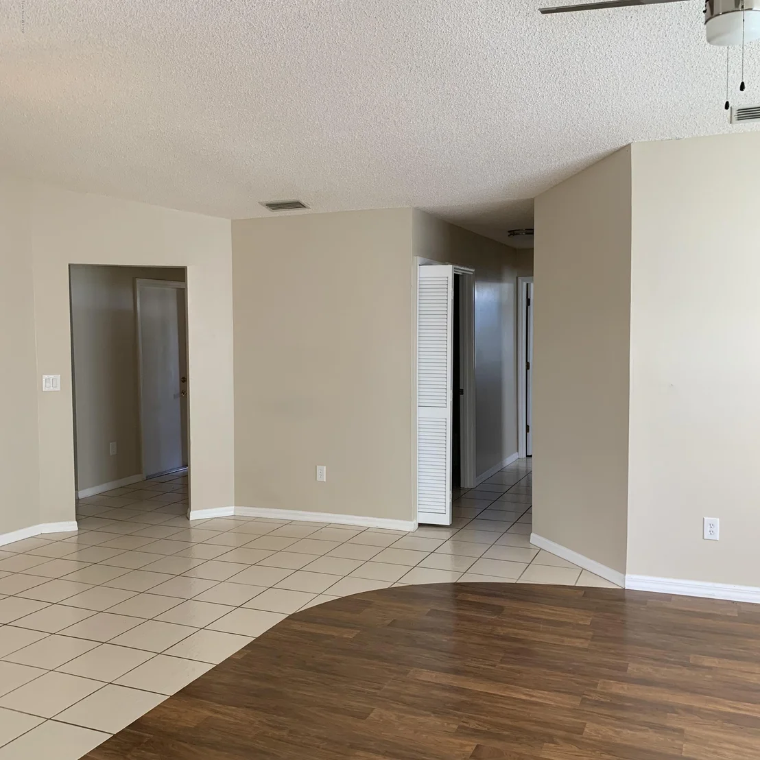 Photo of 3995 Tangle Drive