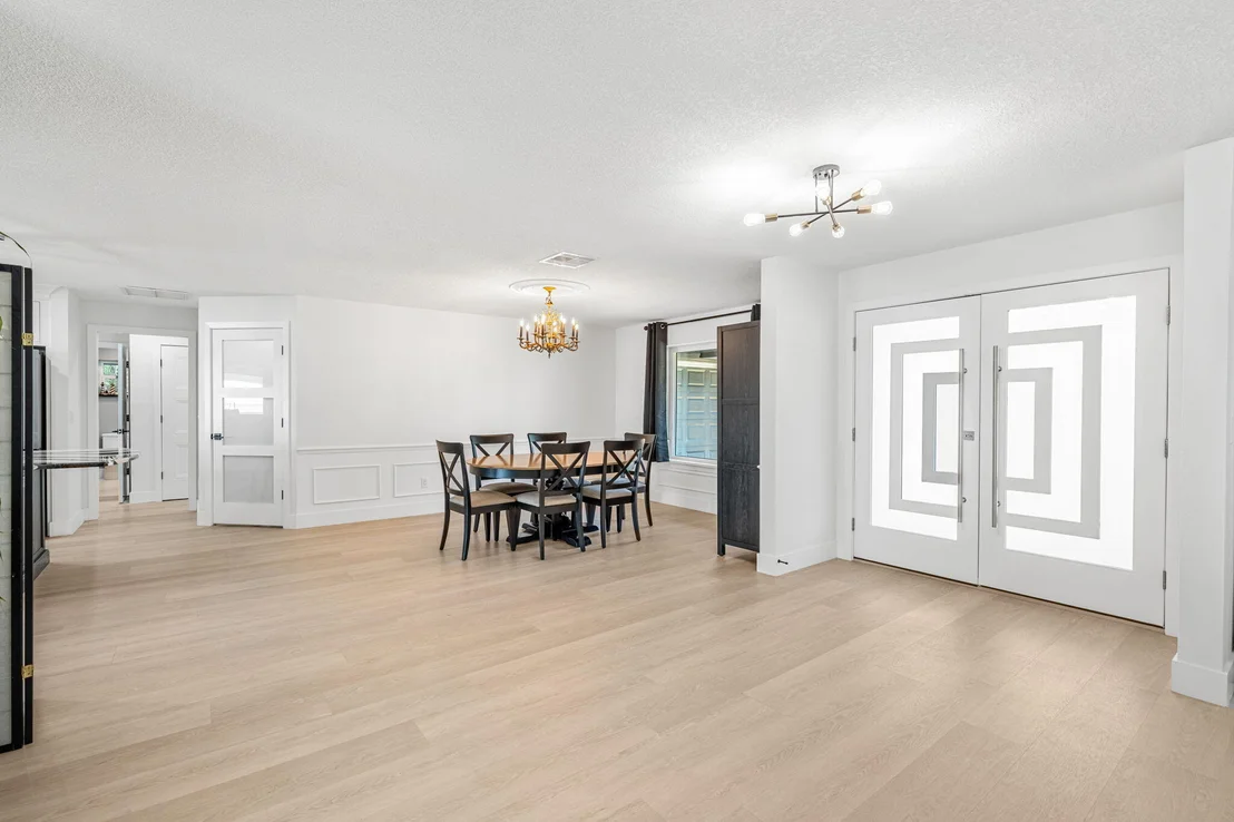 Photo of 100 Riverside Drive
