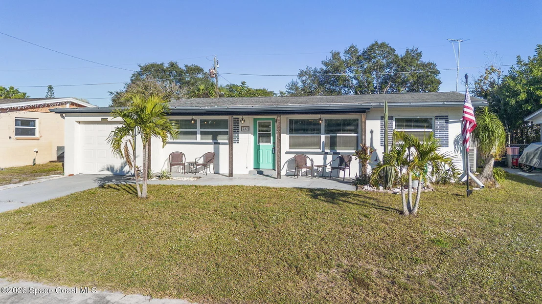 Photo of 727 Clarke Avenue
