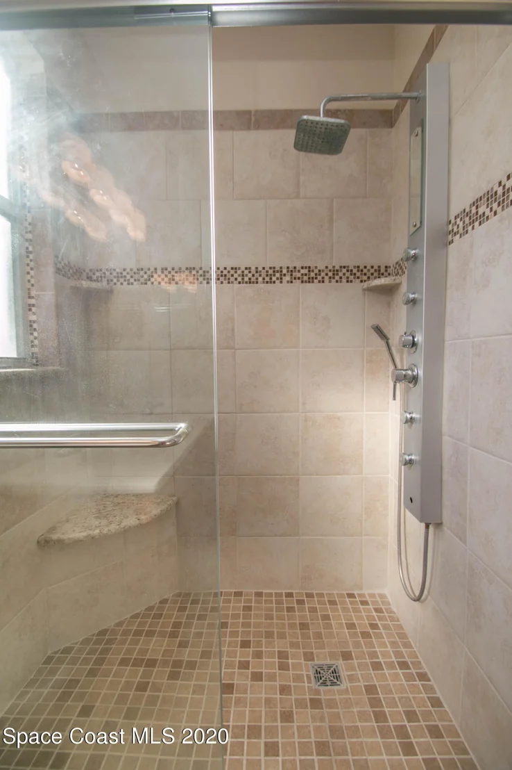 Photo of 1410 Bridgeport Circle