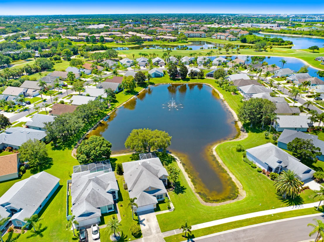 Photo of 2299 Addington Circle