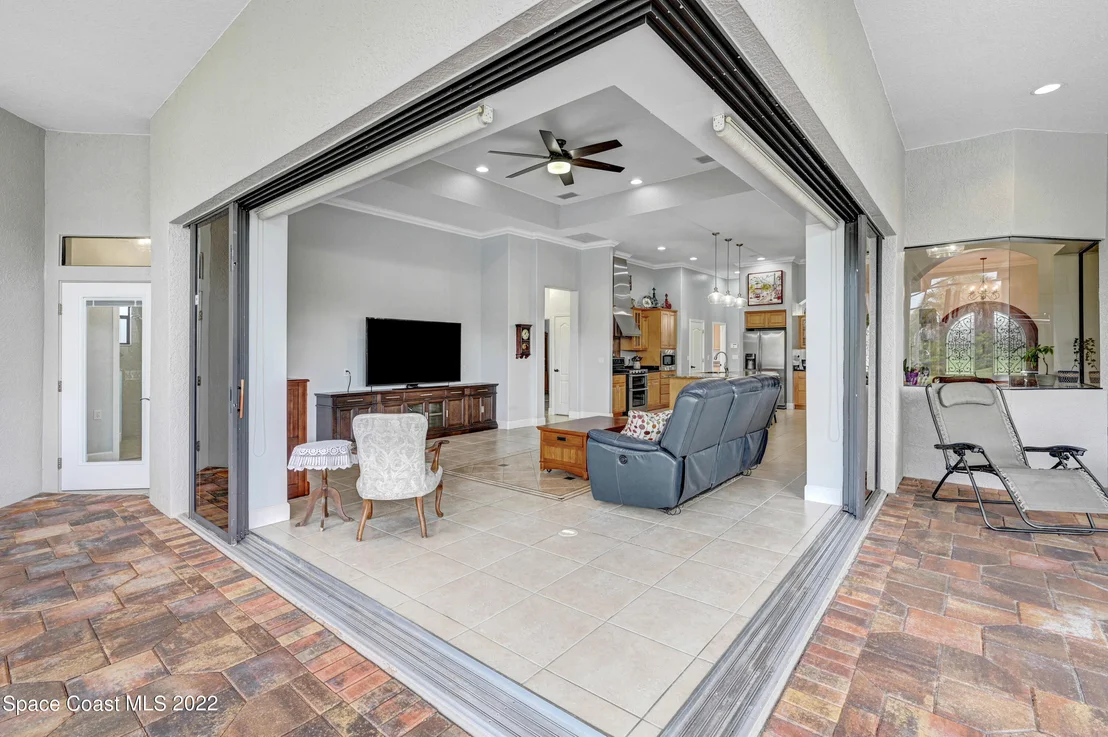 Photo of 903 Bluegrass Lane