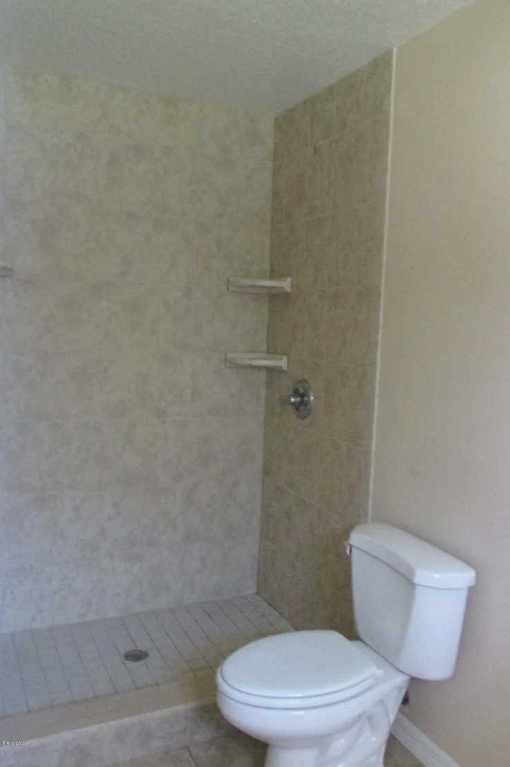 Photo of 308 SOUTHGATE Boulevard