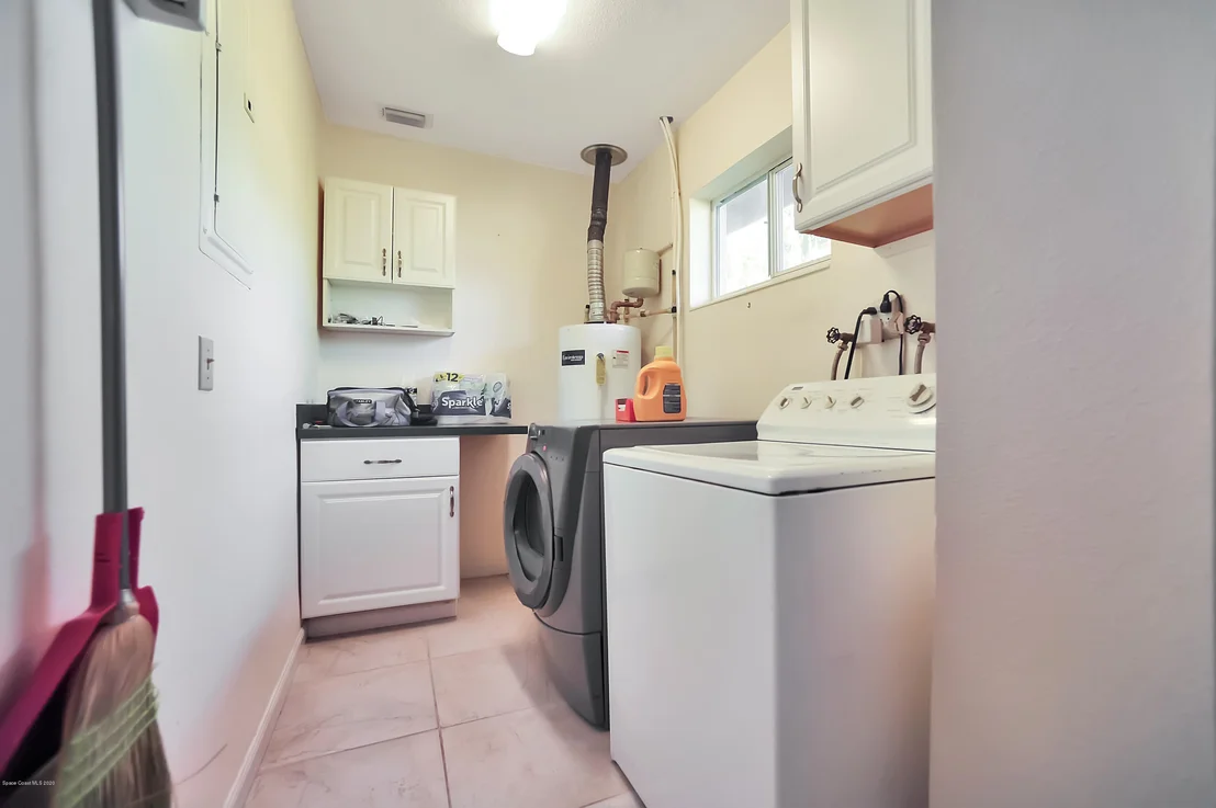 Photo of 820 Glenmore Circle