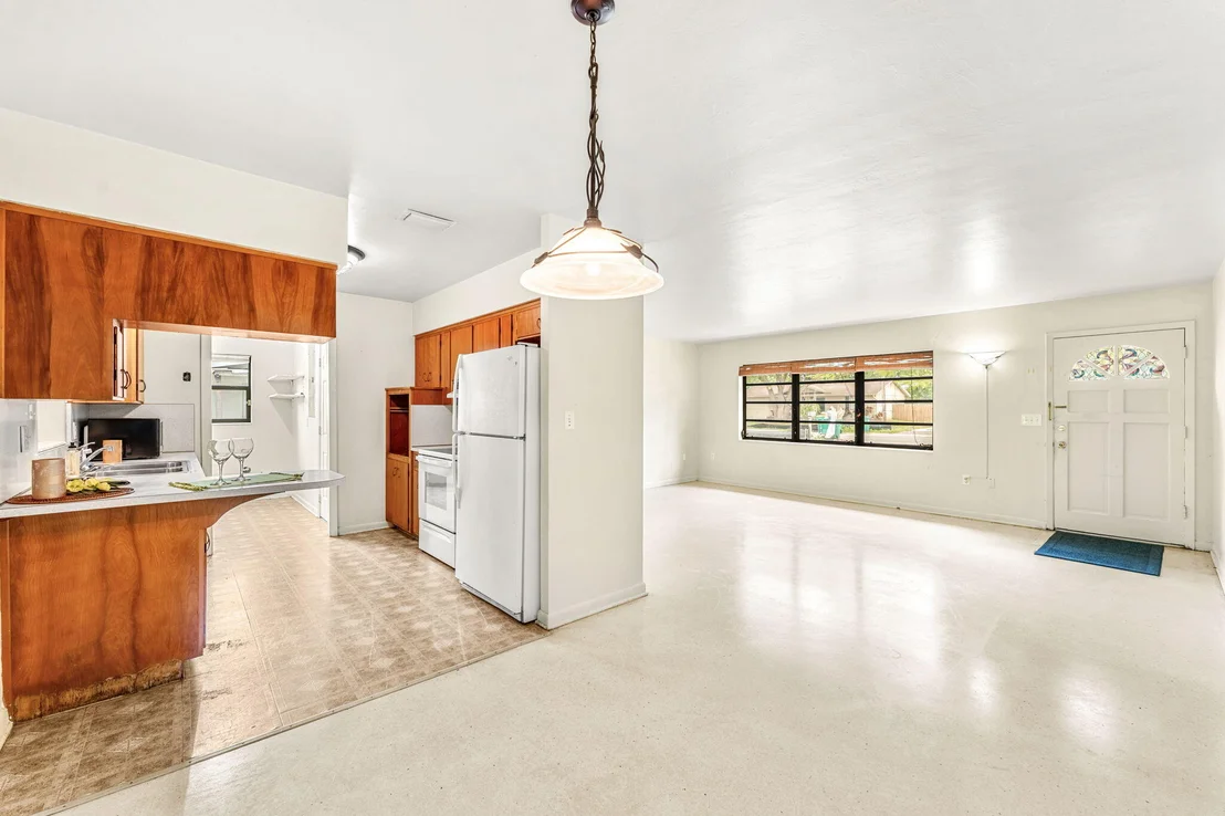 Photo of 367 Stephenson Drive