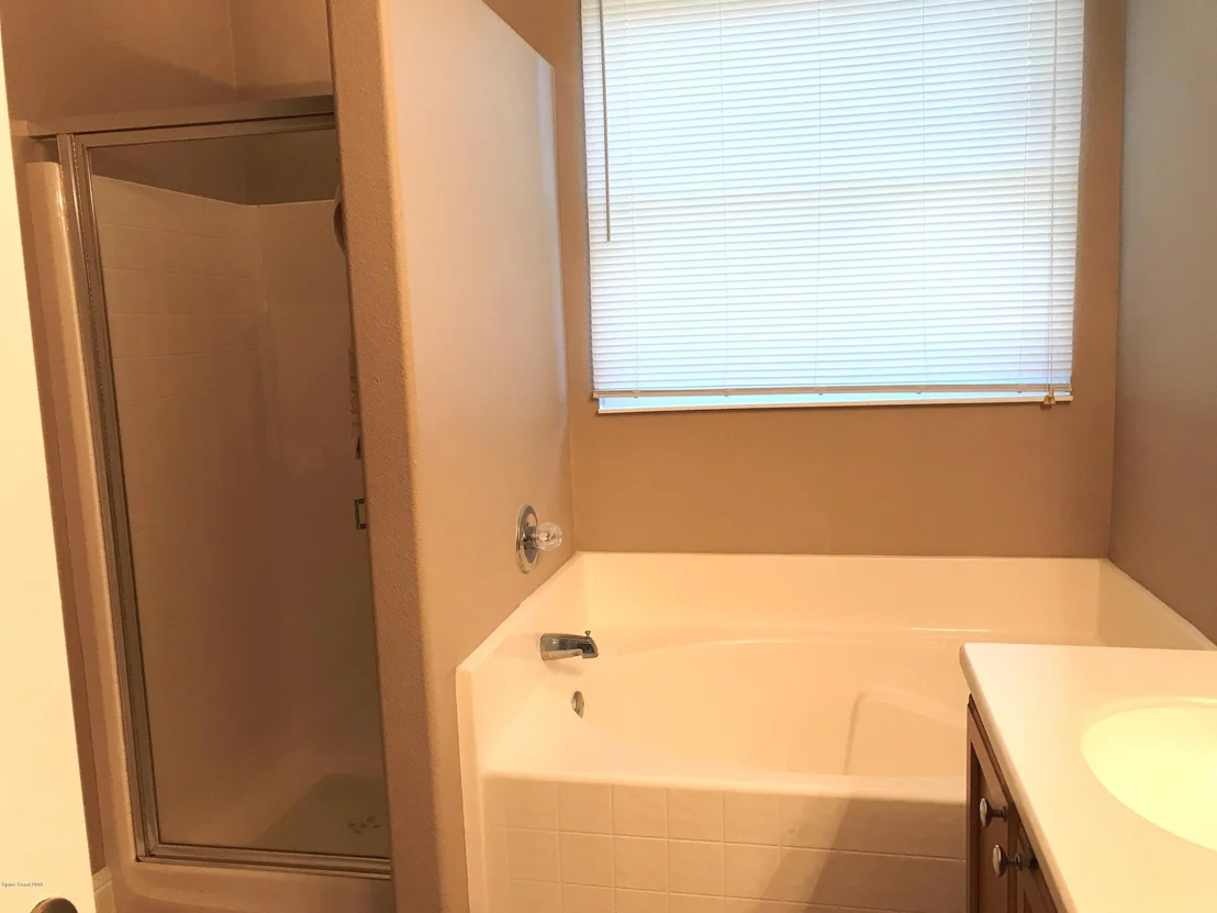 Photo of 1511 Bridgeport Circle