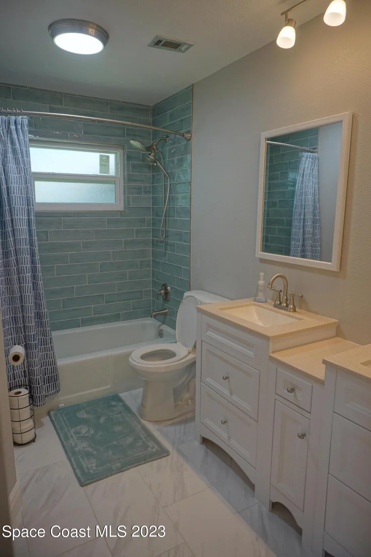 Photo of 688 Walnut Drive