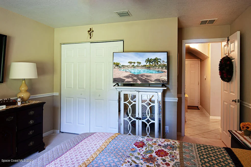 Photo of 4638 56th Lane