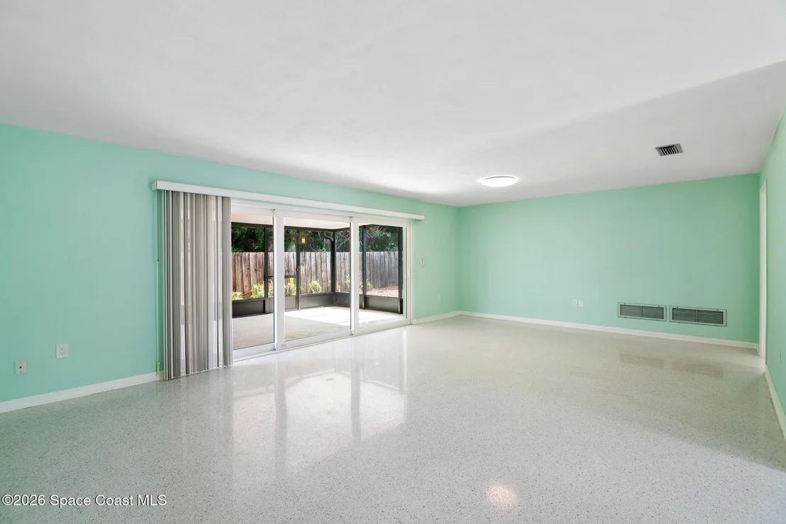 Photo of 44 Grandview Boulevard