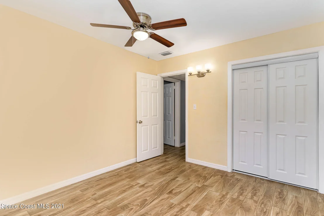 Photo of 1208 Myrtle Lane