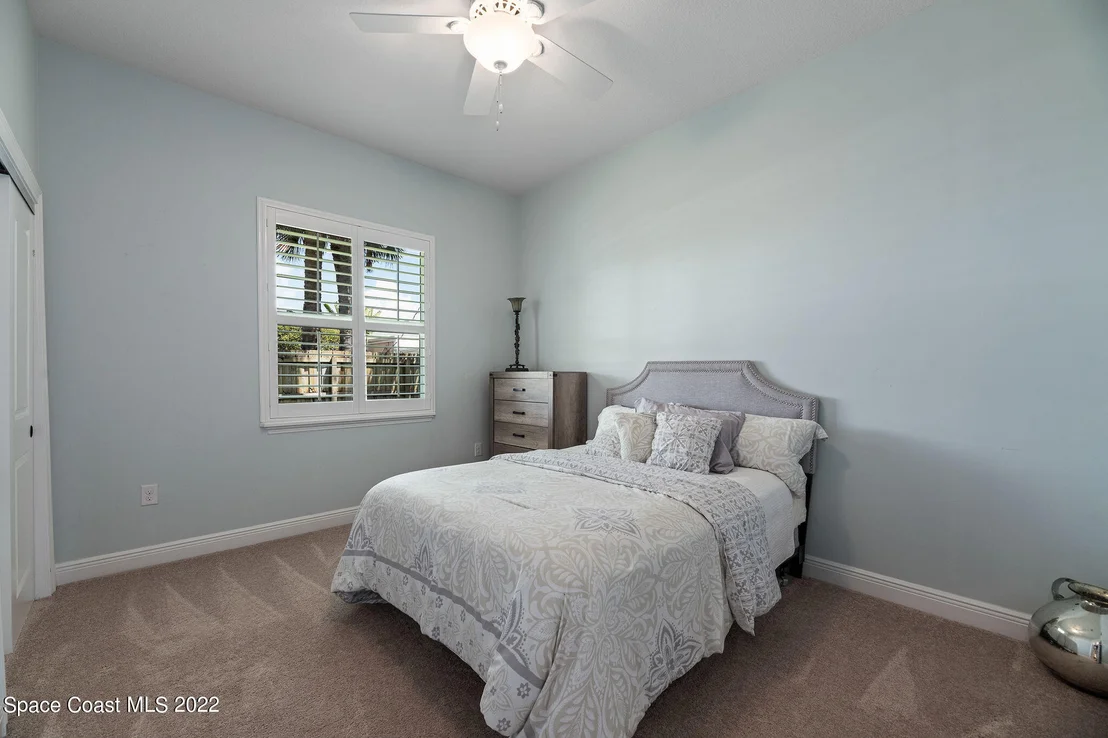 Photo of 130 7th Avenue