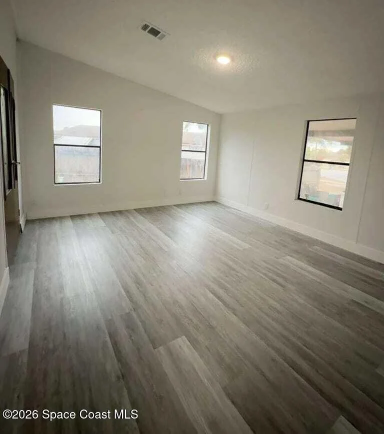Photo of 154 Vanguard Circle