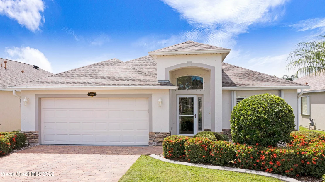 Photo of 1720 Lago Mar Drive
