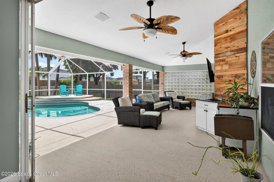 Photo of 341 Allison Drive