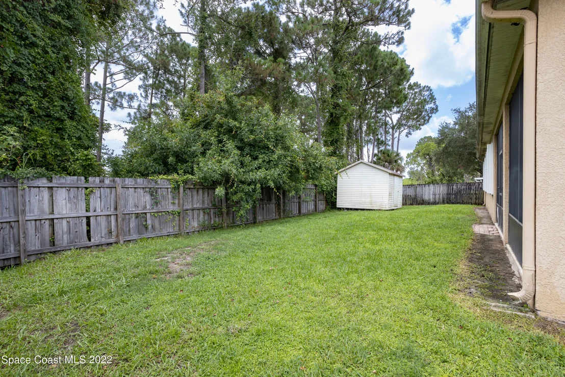 Photo of 6813 Cecil Road