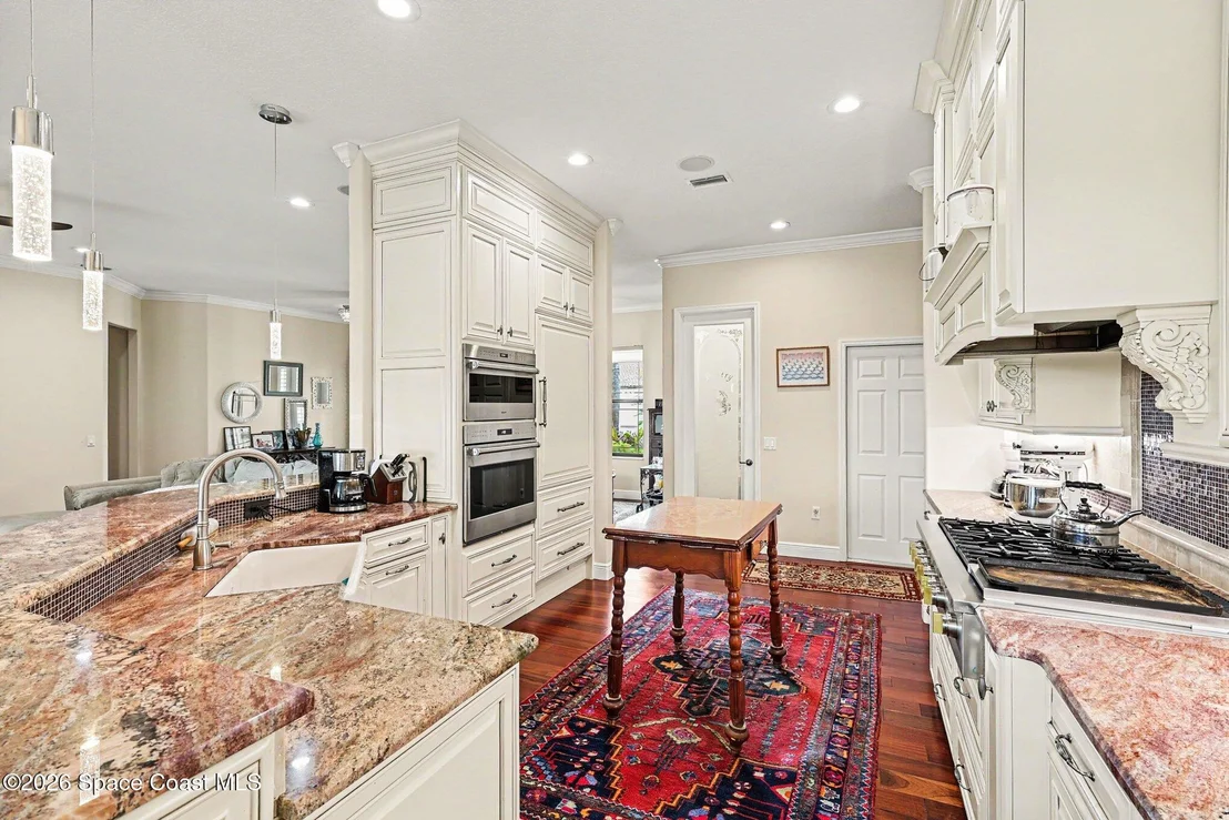 Photo of 1502 Tralee Bay Avenue