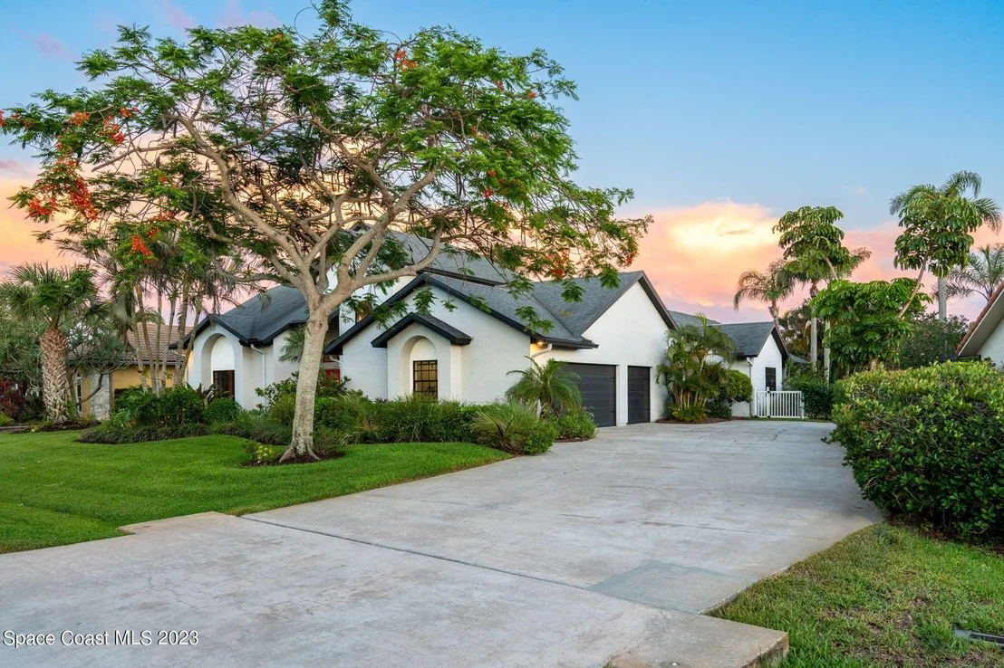 Photo of 70 Lanternback Island Drive