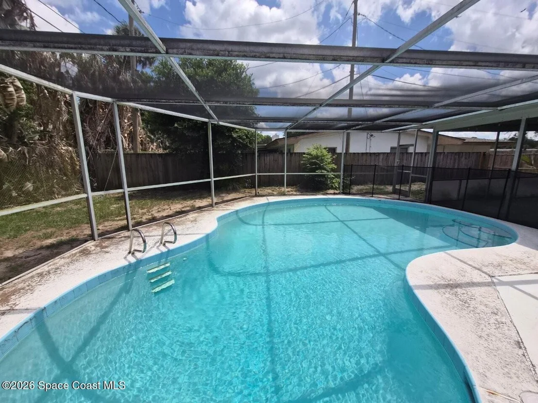 Photo of 3516 E Roundtree Drive