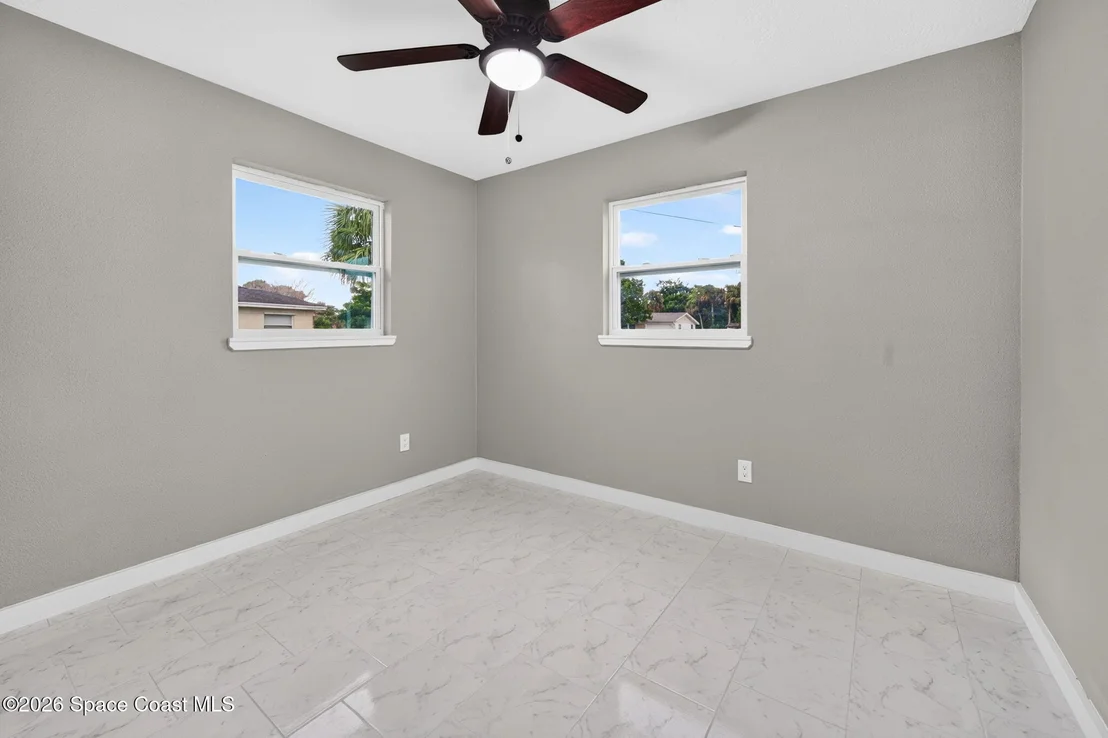 Photo of 1052 Jersey Street