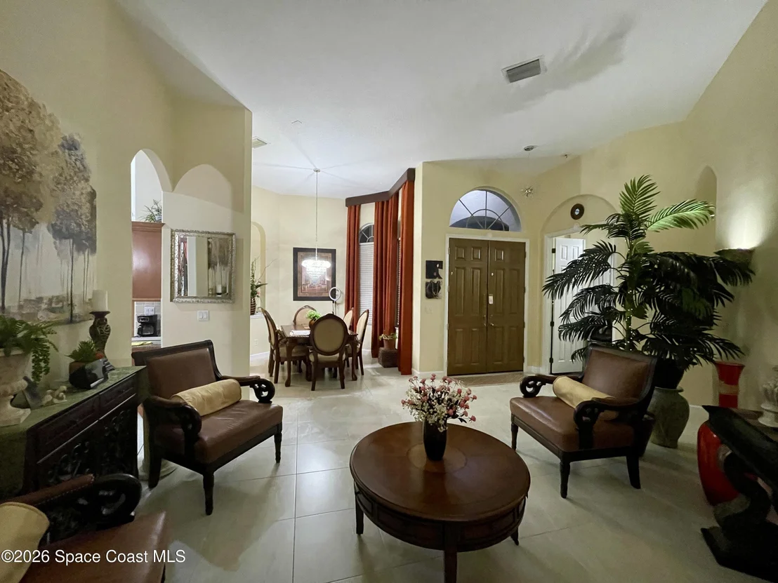 Photo of 336 Southampton Drive