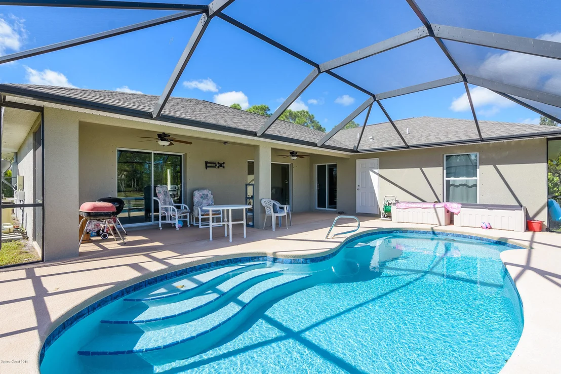 Photo of 5995 Pine Sap Avenue