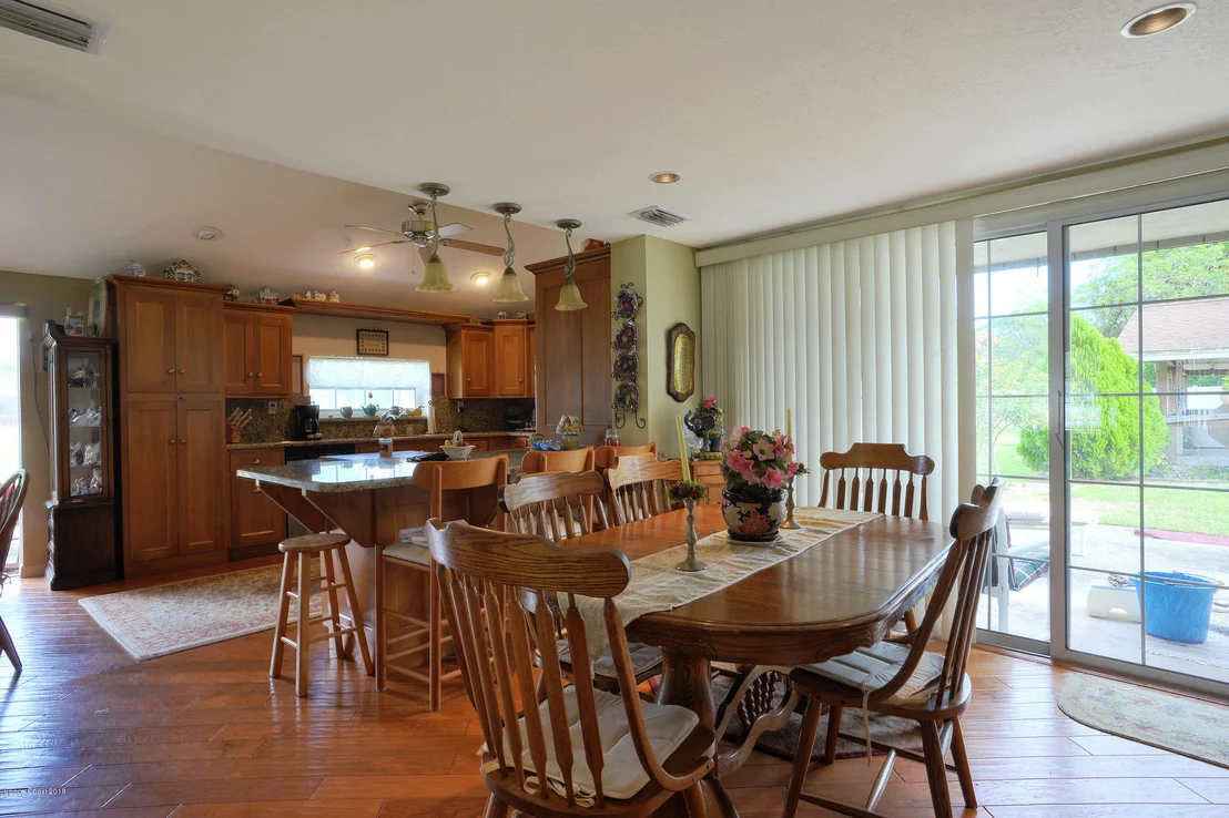 Photo of 4107 Pinewood Road