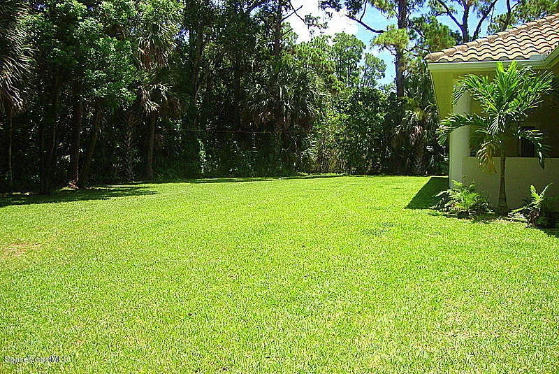 Photo of 6460 South Drive
