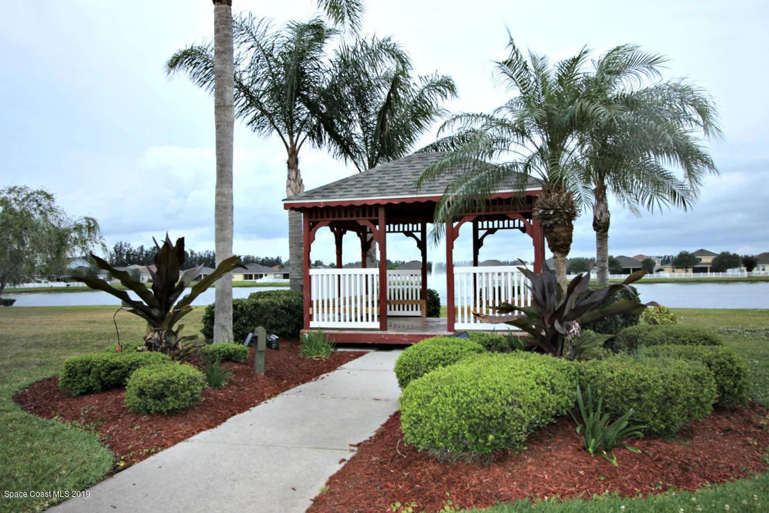 Photo of 1431 Bridgeport Circle