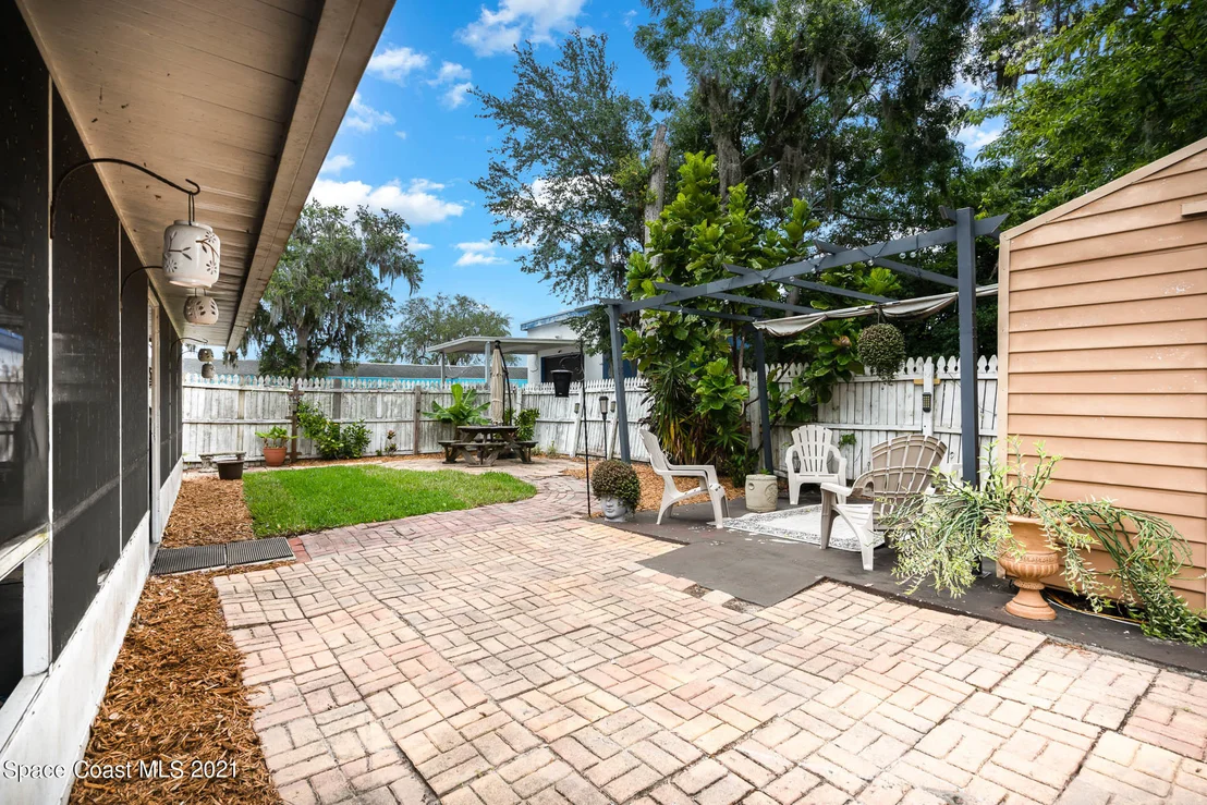 Photo of 525 Live Oak Street
