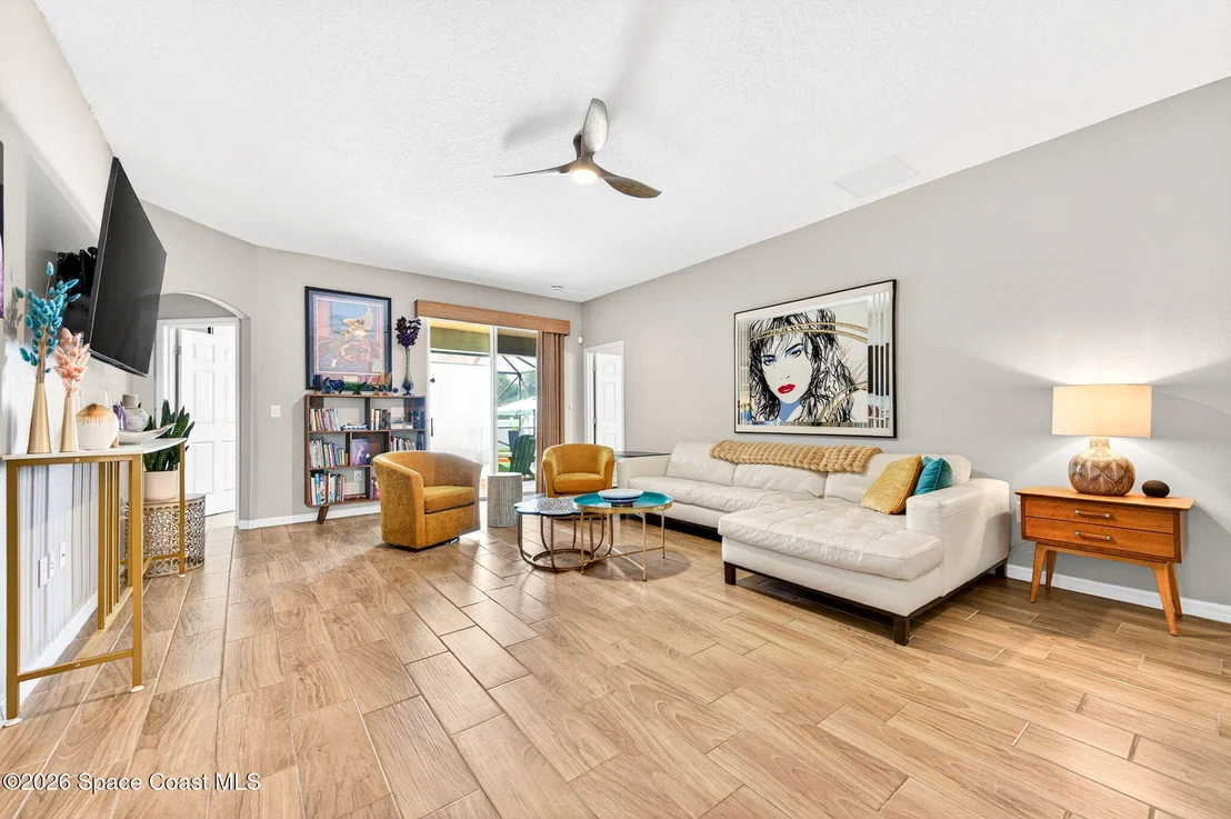 Photo of 1840 Bridgeport Circle