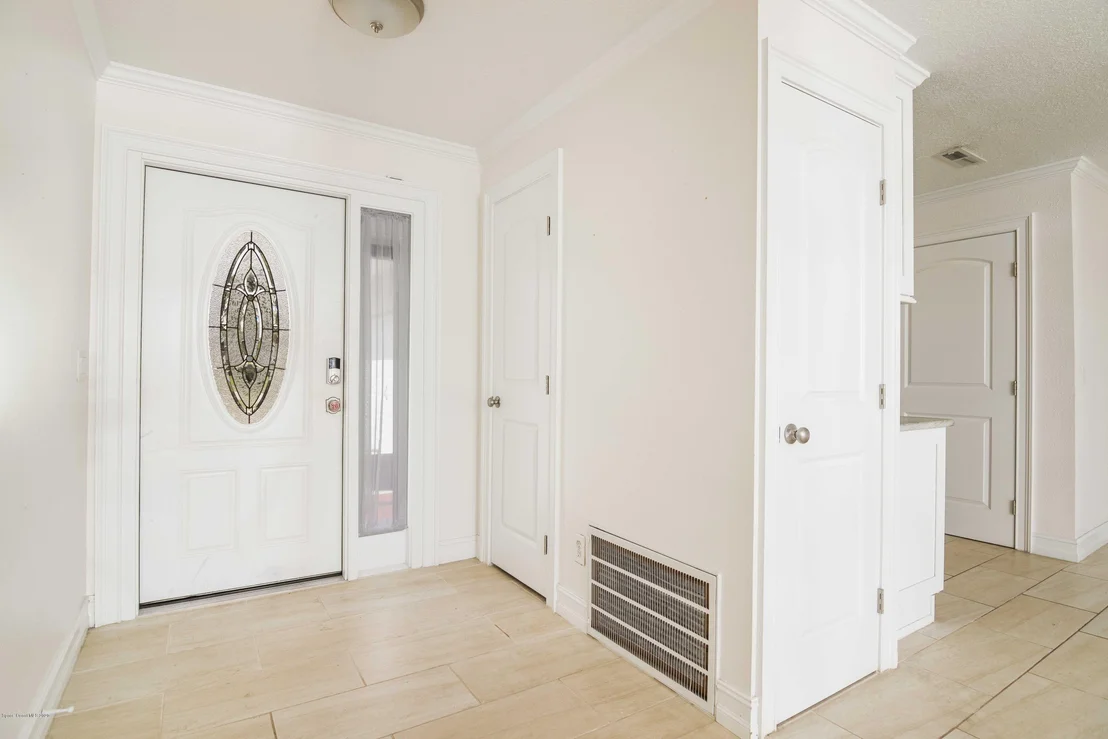 Photo of 1332 Estridge Drive