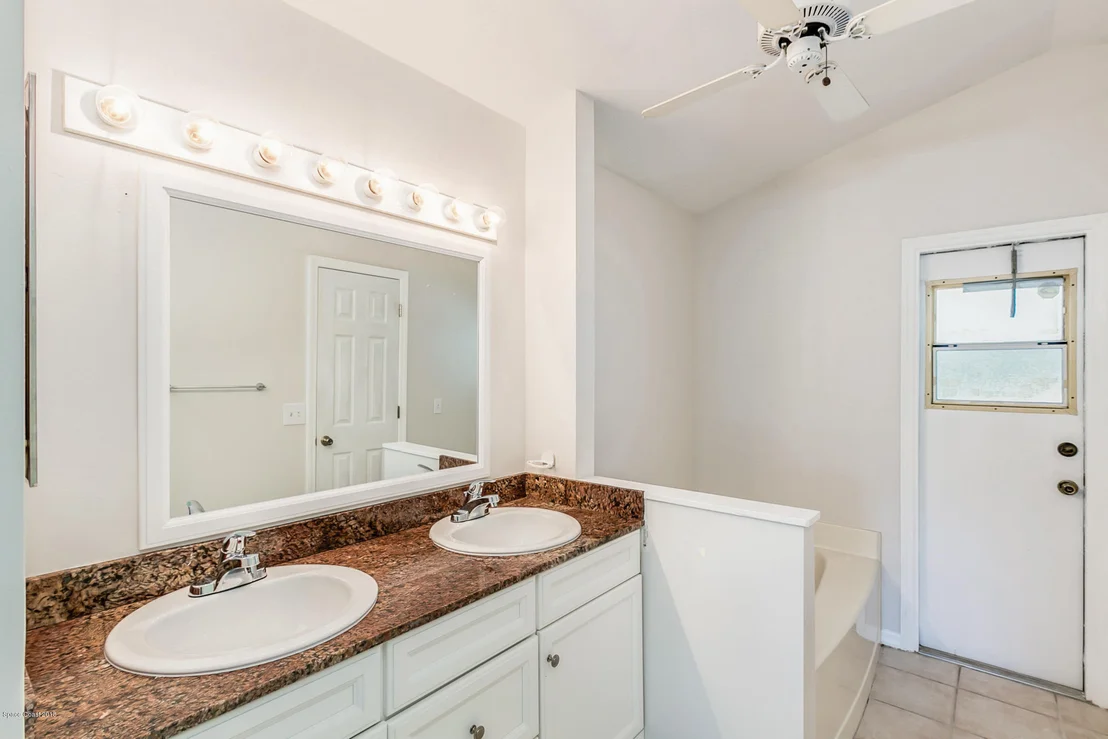 Photo of 3462 Saddle Brook Drive