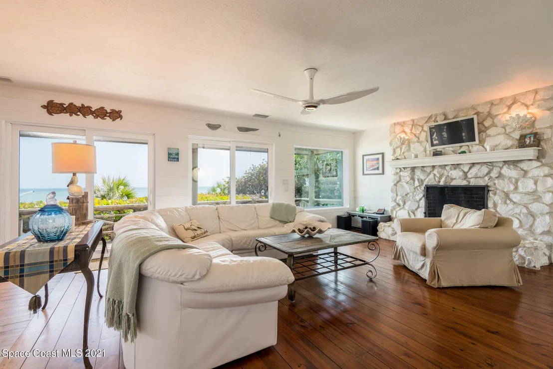 Photo of 9115 Highway A1a