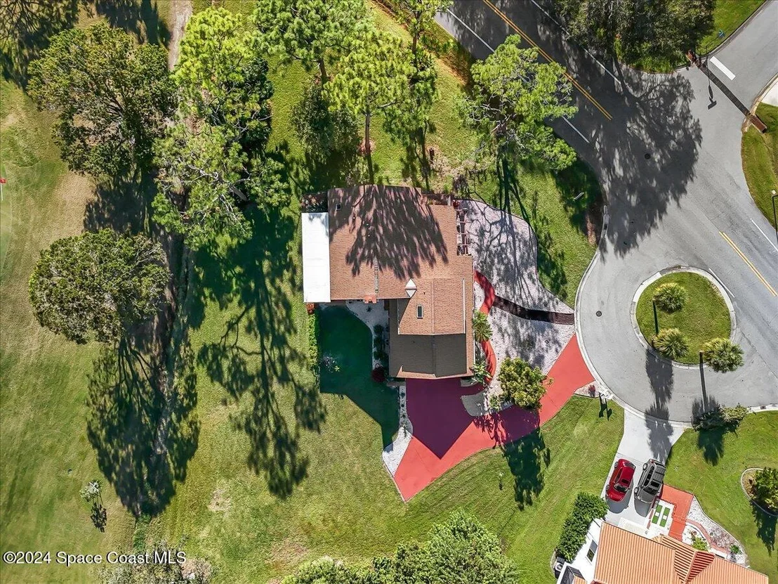 Photo of 521 Pinehurst Avenue