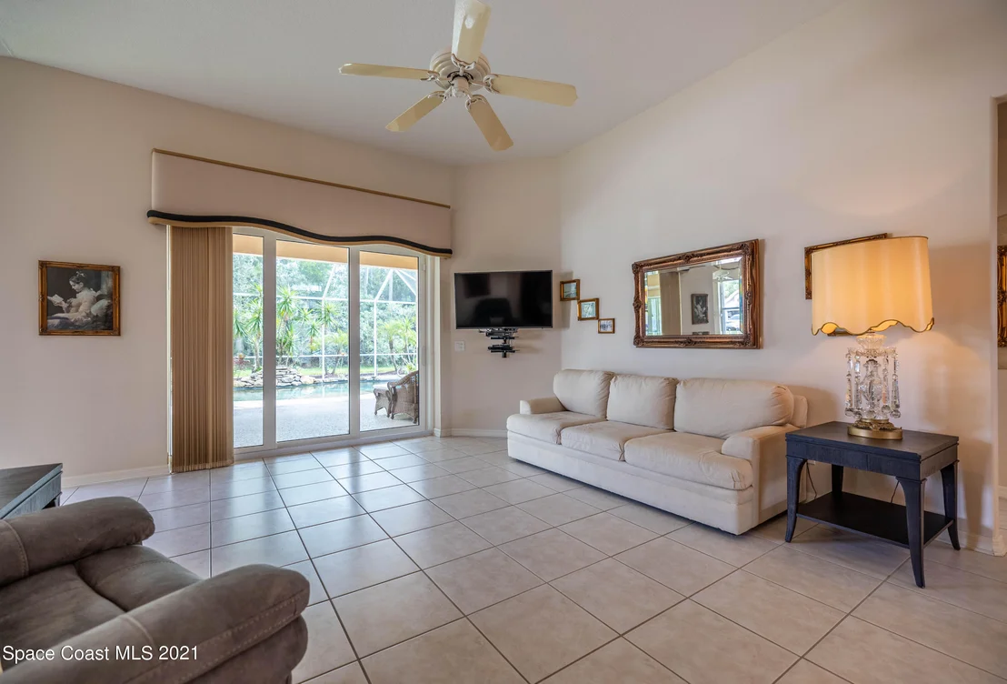 Photo of 921 Wimbledon Drive