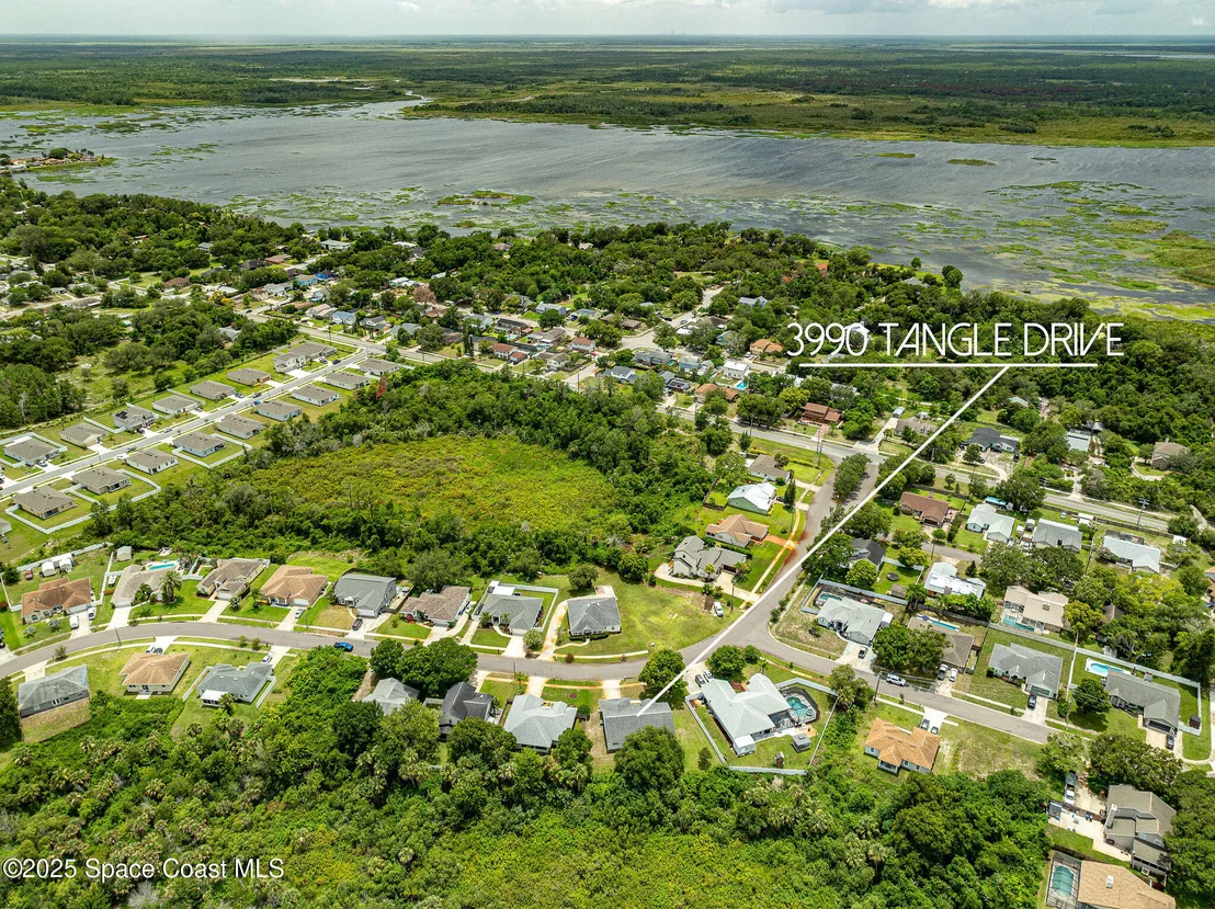 Photo of 3990 Tangle Drive