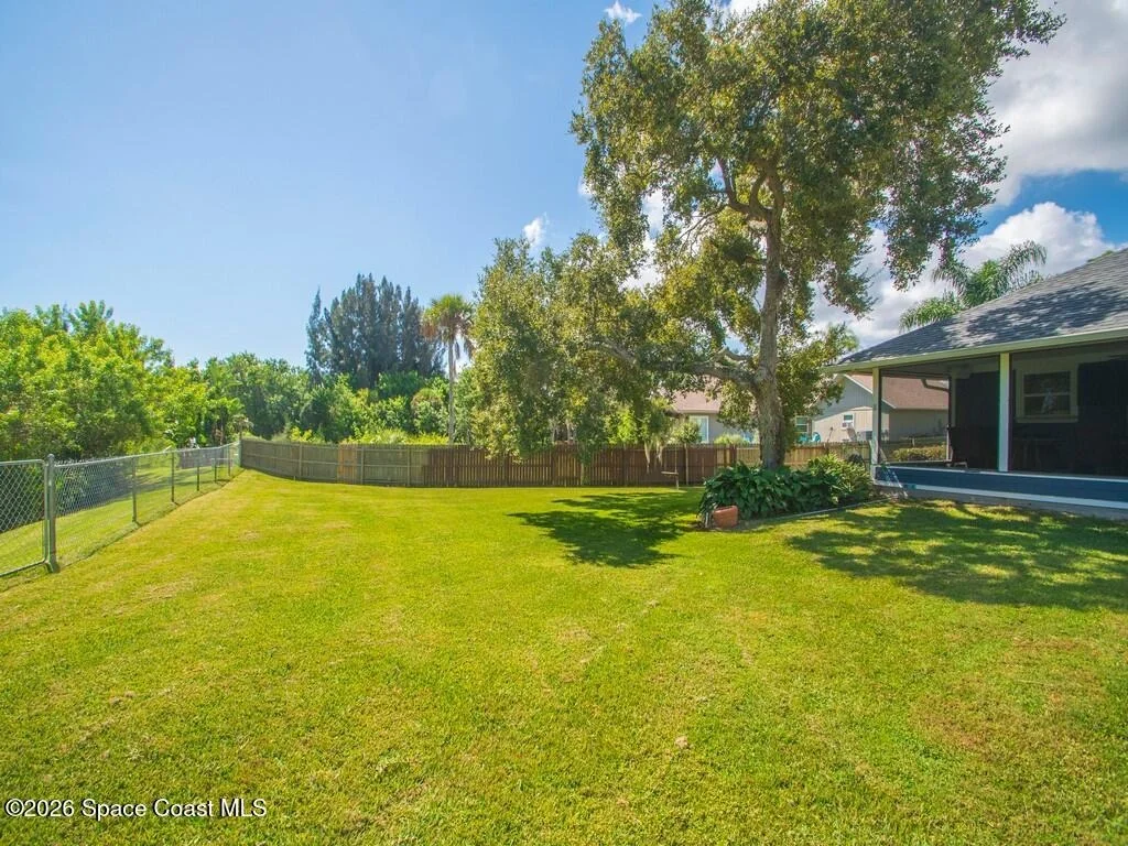 Photo of 330 W Forest Trail