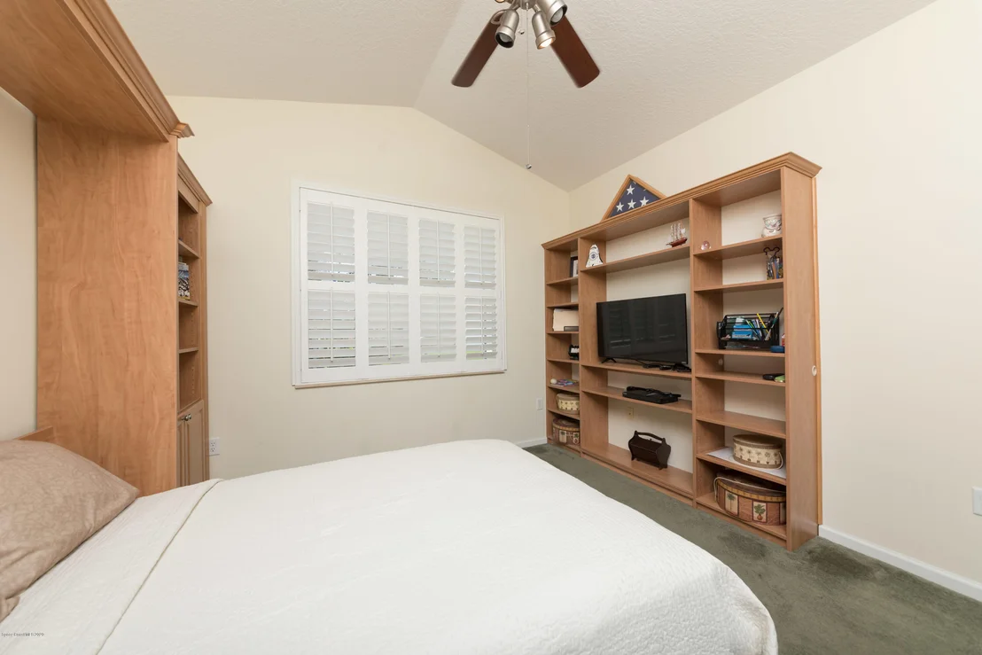 Photo of 800 Glen Abbey Way Way