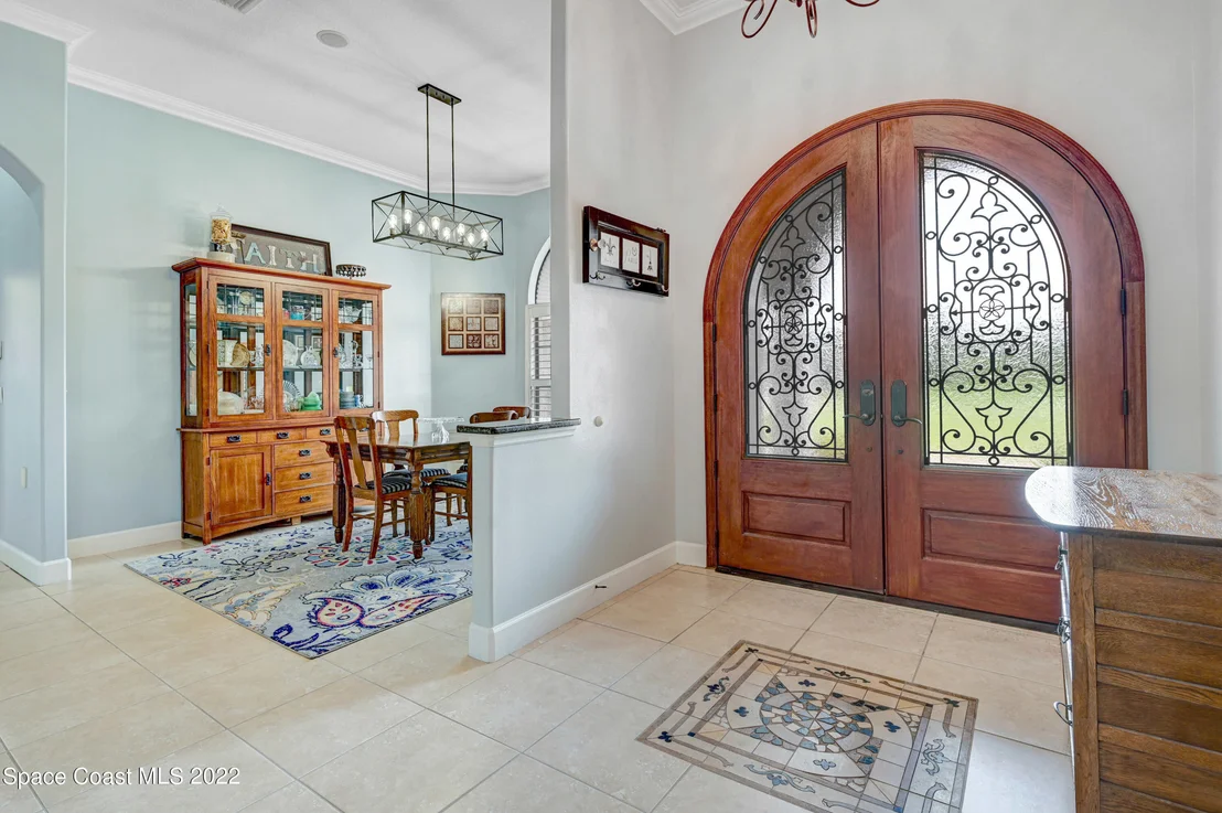Photo of 903 Bluegrass Lane
