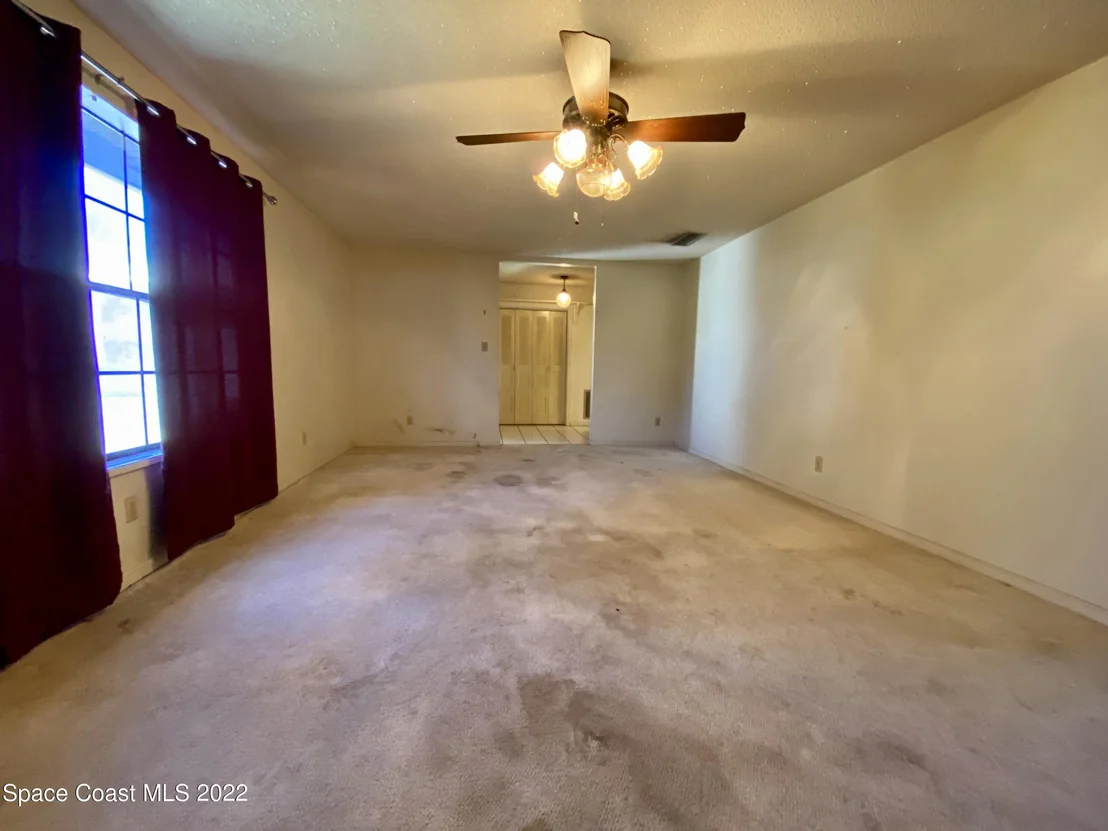 Photo of 3965 Oakland Street