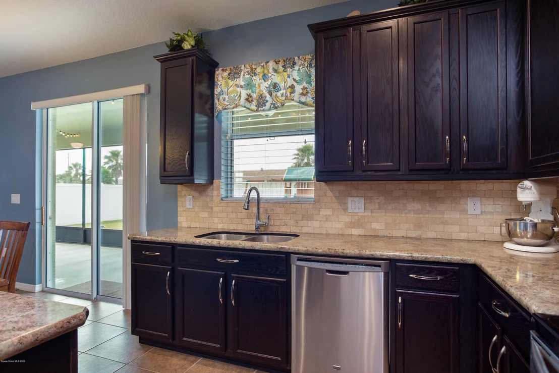 Photo of 2140 Bridgeport Circle