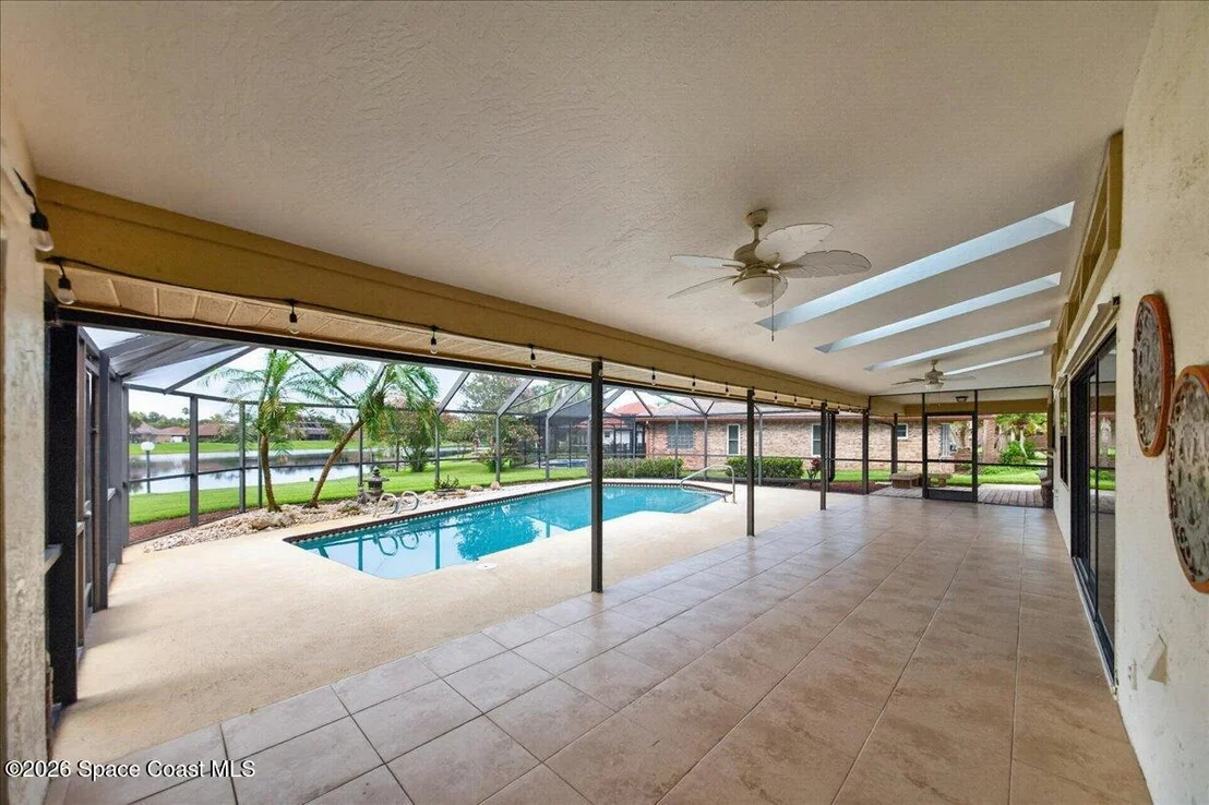 Photo of 1347 Silver Lake Drive