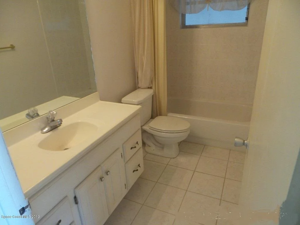 Photo of 2373 Allan Adale Road