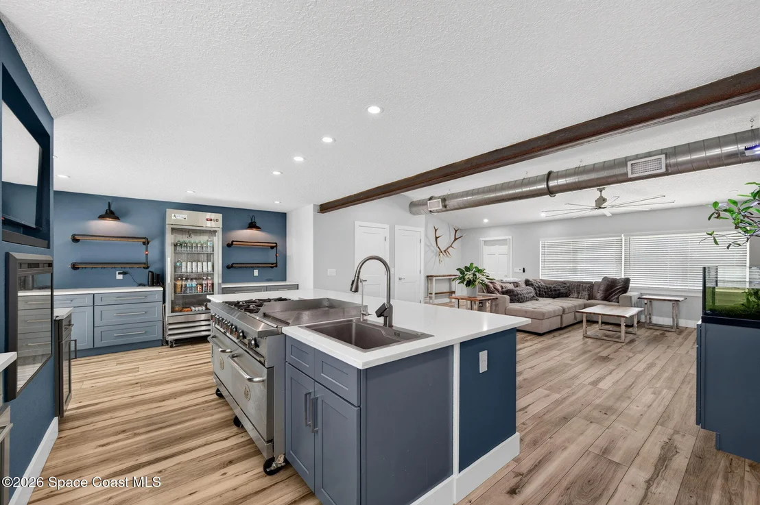 Photo of 301 Par Avenue