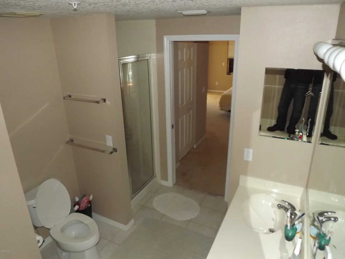 Photo of Unit 404 at 102 Riverside Drive
