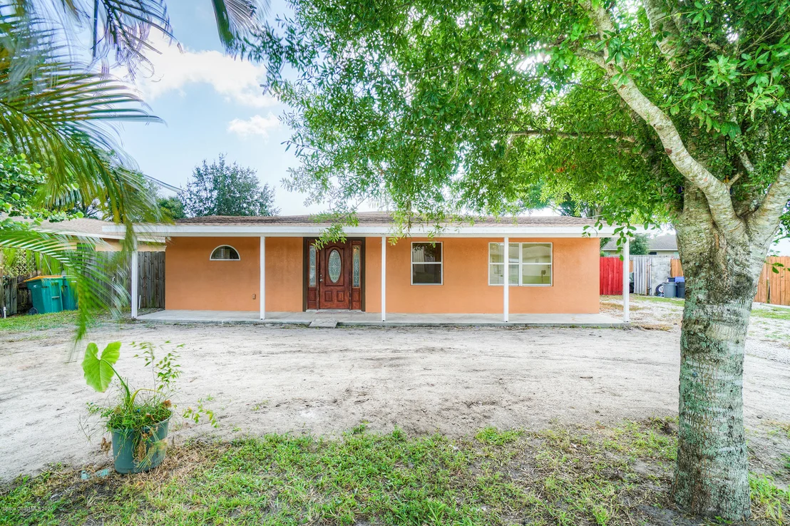 Photo of 160 Stephenson Drive