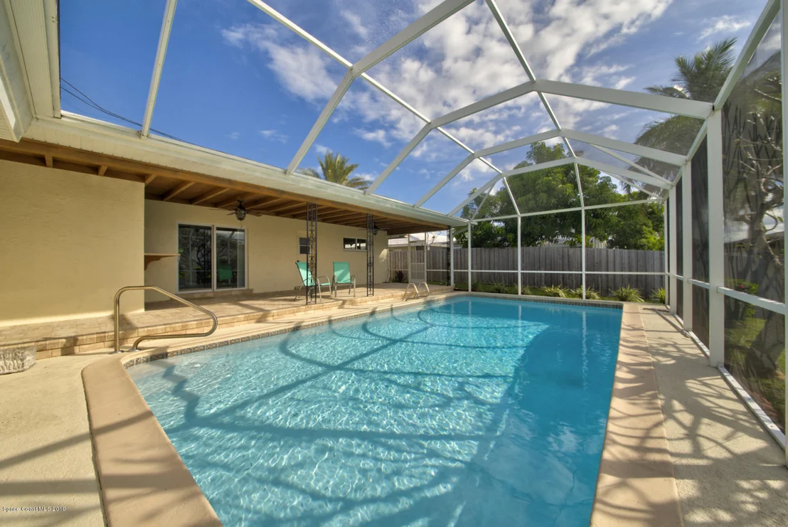 Photo of 343 Dorset Drive