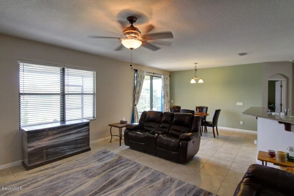 Photo of 1110 Bolle Circle