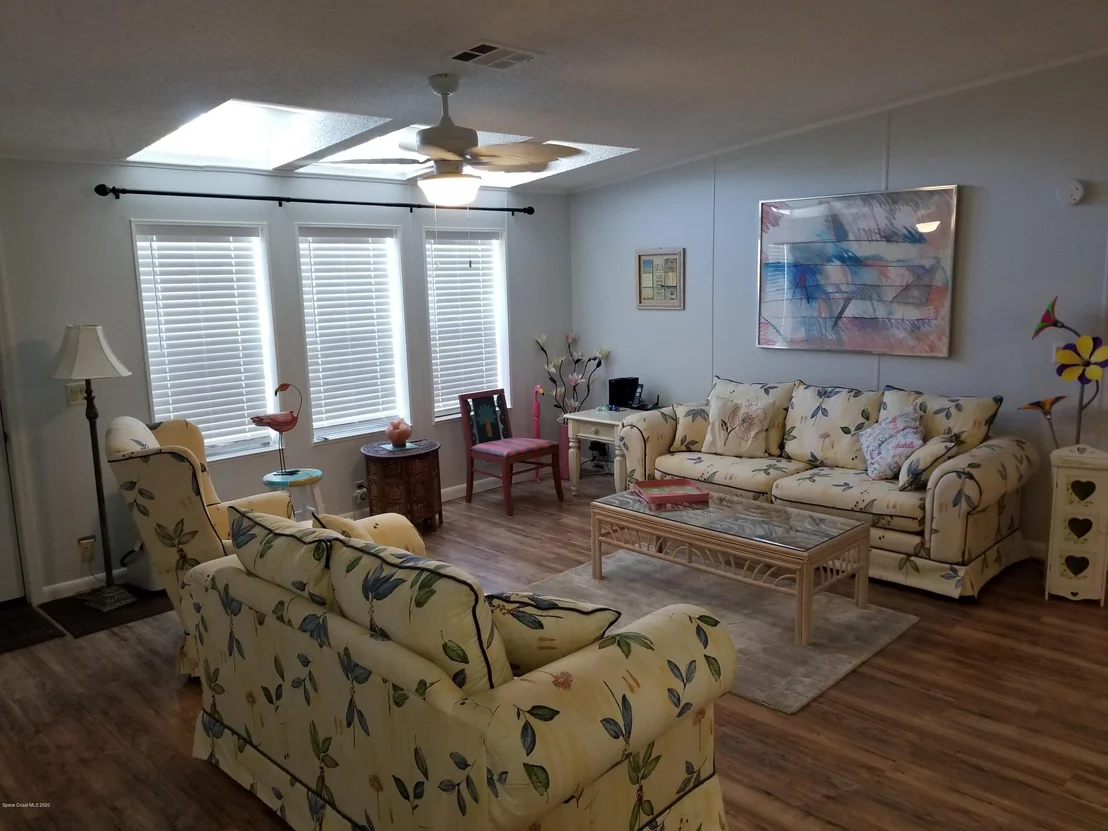 Photo of 905 Spruce Street
